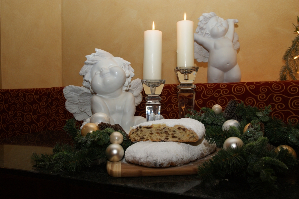 Rosinen-Stollen - Bäckerei &amp; Konditorei Körner